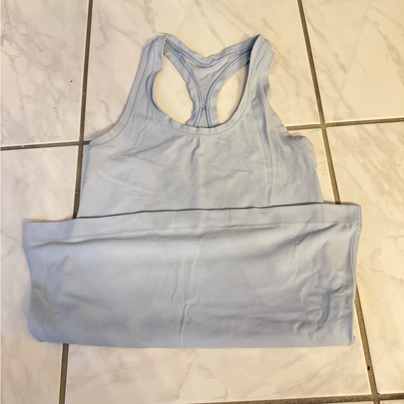 Blue lululemon tank - Picture 2 of 2